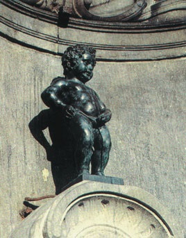 Manneken Pis statue, Brussels, Belgium